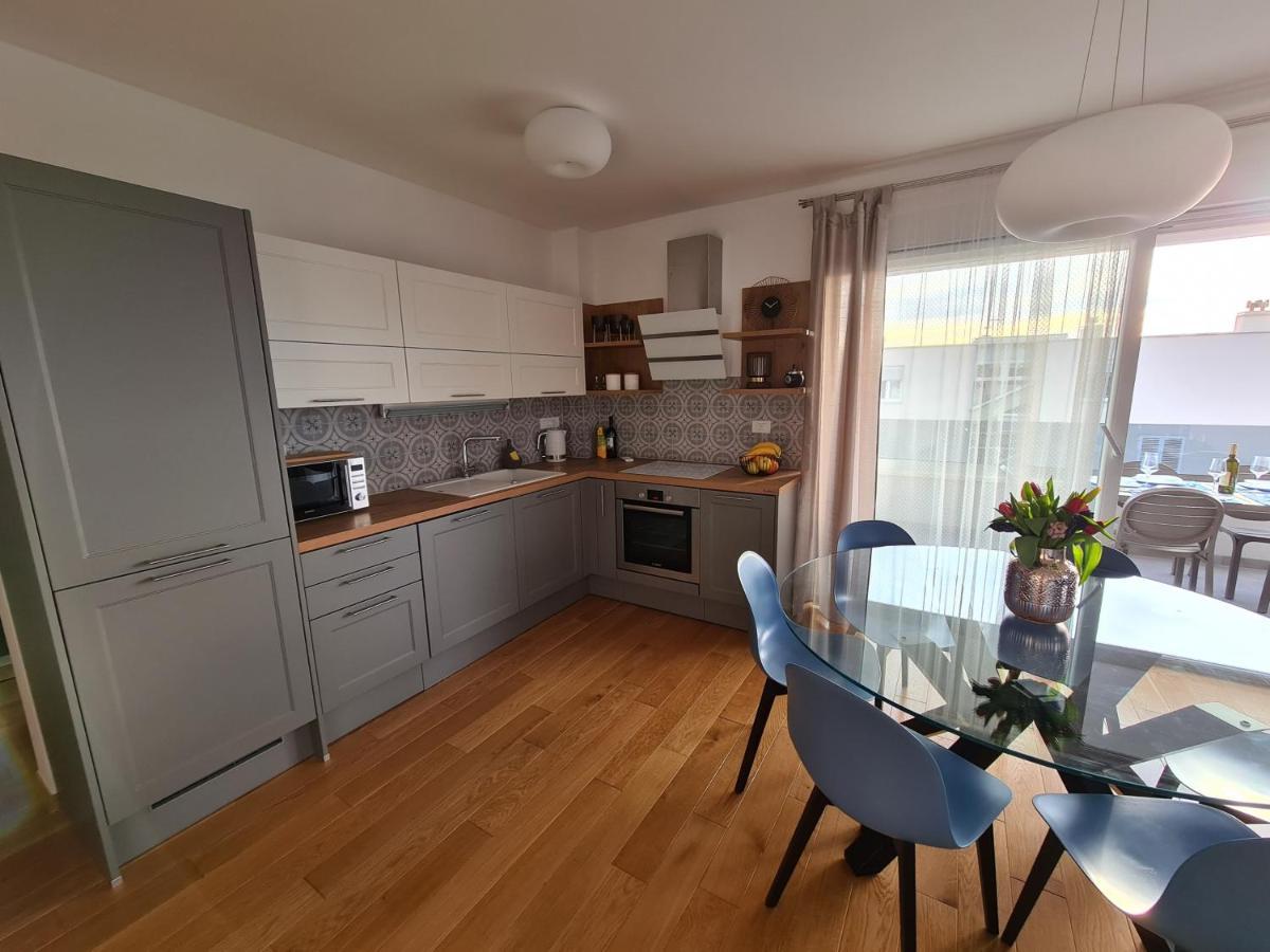 Mariposa Makarska 83M2 New Apartment With Garage Eksteriør bilde